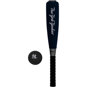image:imageFranklin Sports MLB Jumbo Foam Baseball Bat  Ball Sets  Kids Oversize Foam Baseball Bats  Soft Baseballs  Indoor  Outdoor Youth Baseball Toy  MLB Team Baseball Bat  Ball SetsNew York Yankees